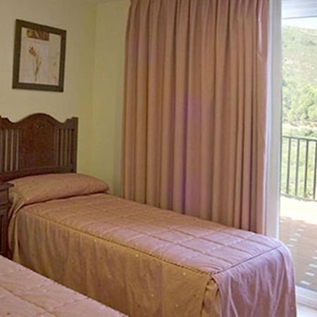 Hotel La Piedra Del Mediodia Cirat Zewnętrze zdjęcie