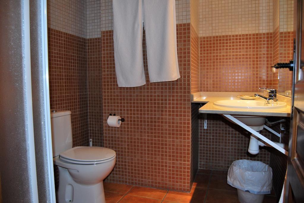 Hotel La Piedra Del Mediodia Cirat Pokój zdjęcie