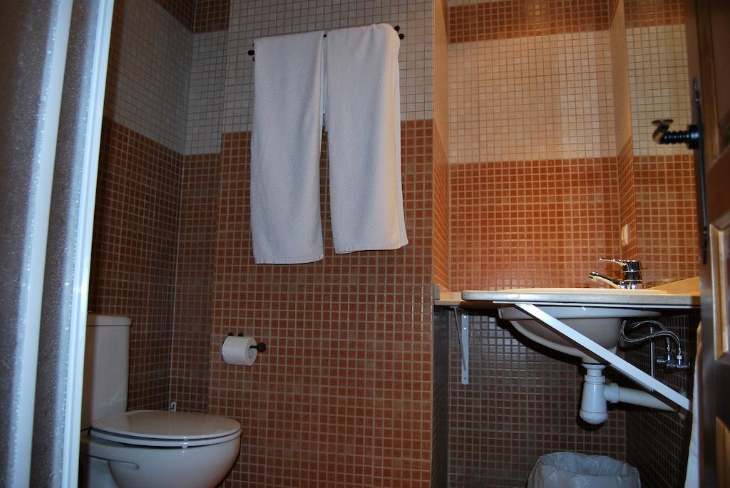 Hotel La Piedra Del Mediodia Cirat Pokój zdjęcie