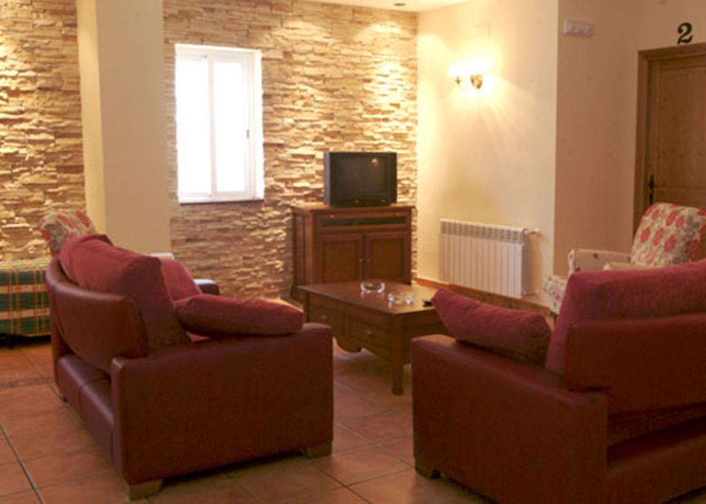 Hotel La Piedra Del Mediodia Cirat Zewnętrze zdjęcie