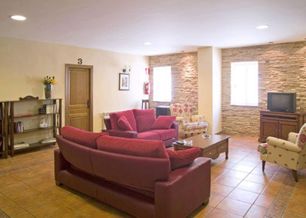 Hotel La Piedra Del Mediodia Cirat Zewnętrze zdjęcie
